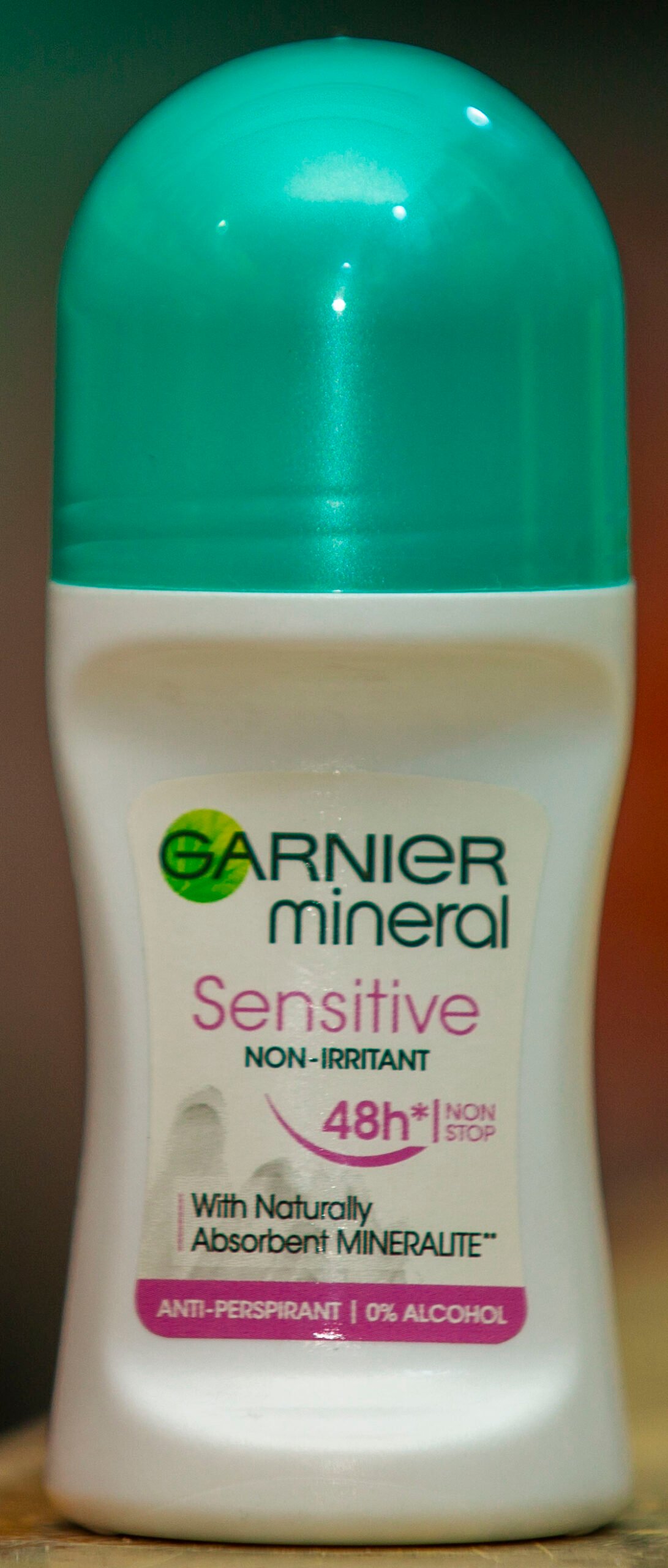 Garnier Mineral Sensitive Non-Irritant Roll-On