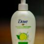 DOVE NOURISHING HAND WASH (CUCUMBER & GREEN TEA)