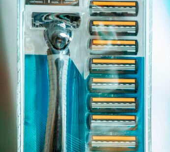 PEARL MAX DISPOSABLE RAZOR