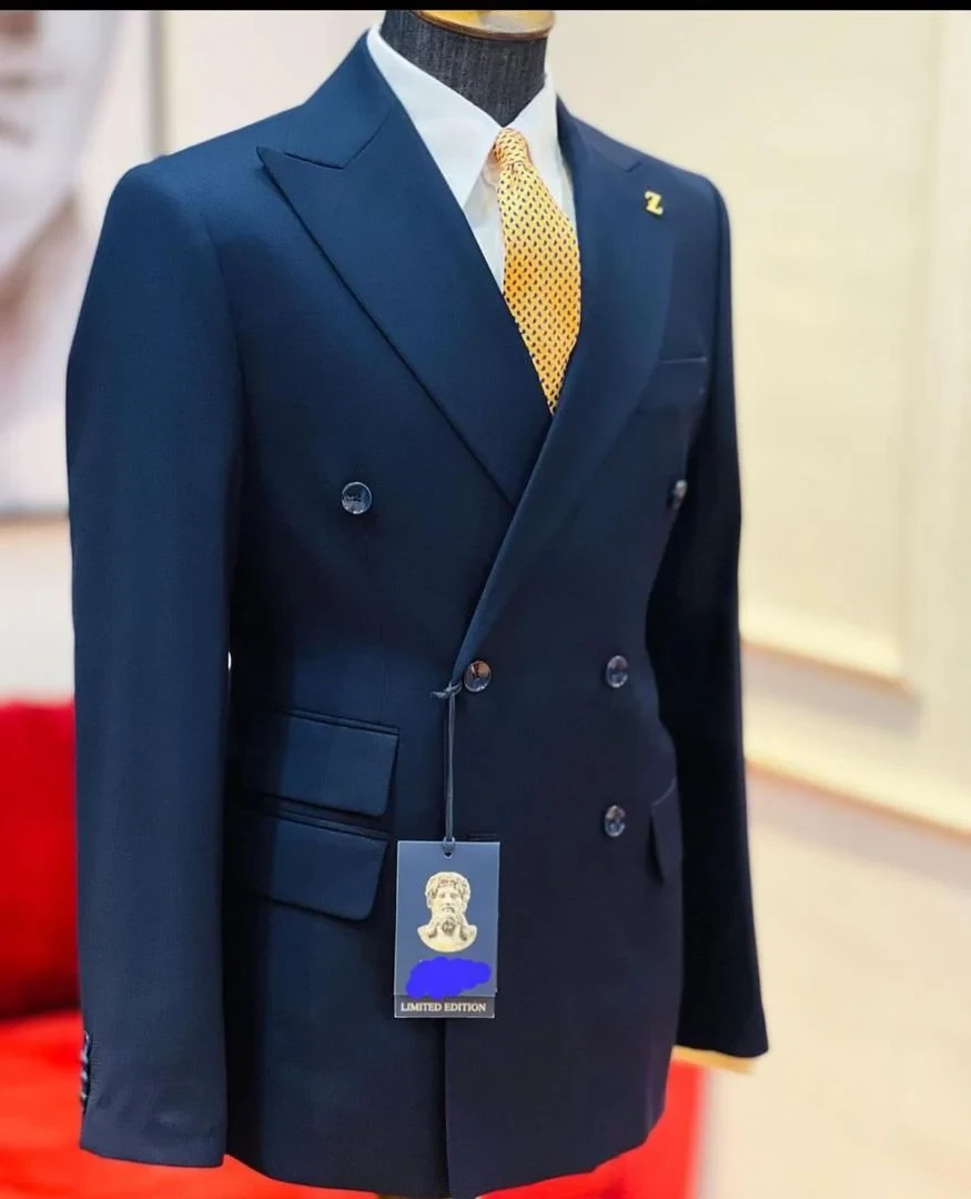 Men’s Classic Navy Double-Breasted Suit
